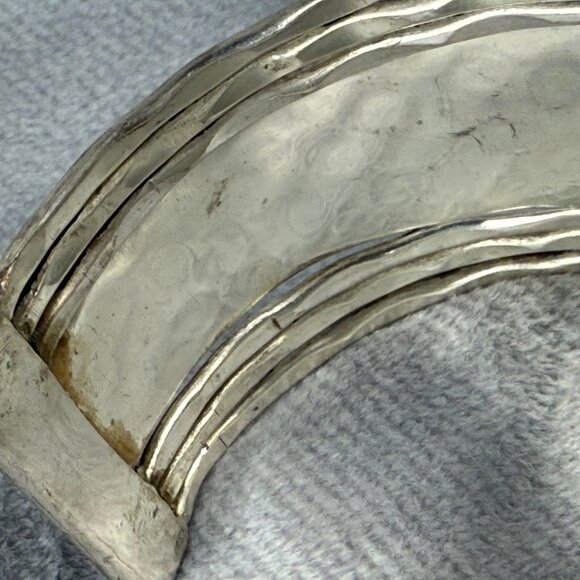 Hammered Silver Tone Metal Cuff Bracelet Asymmetrical Textured Adjustable Fit - Picture 16 of 16